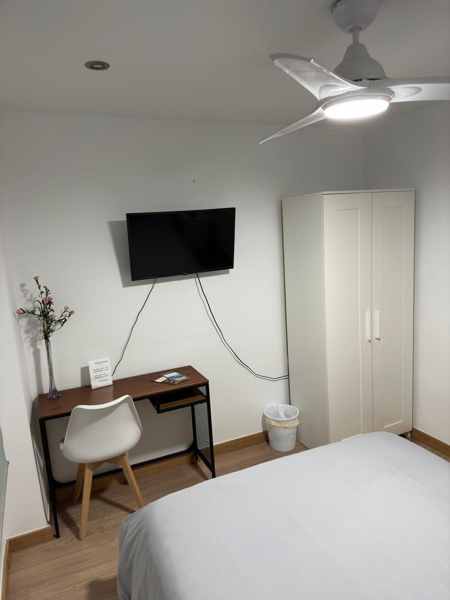 Manrique Rooms Малага Екстер'єр фото